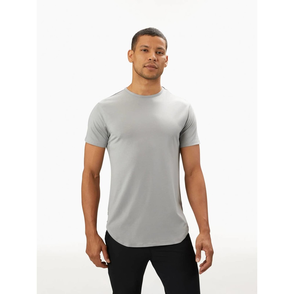 Cuts Clothing Men's Elongated Crew Signature Fit PYCA Pro Tee T-Shirt in Granite